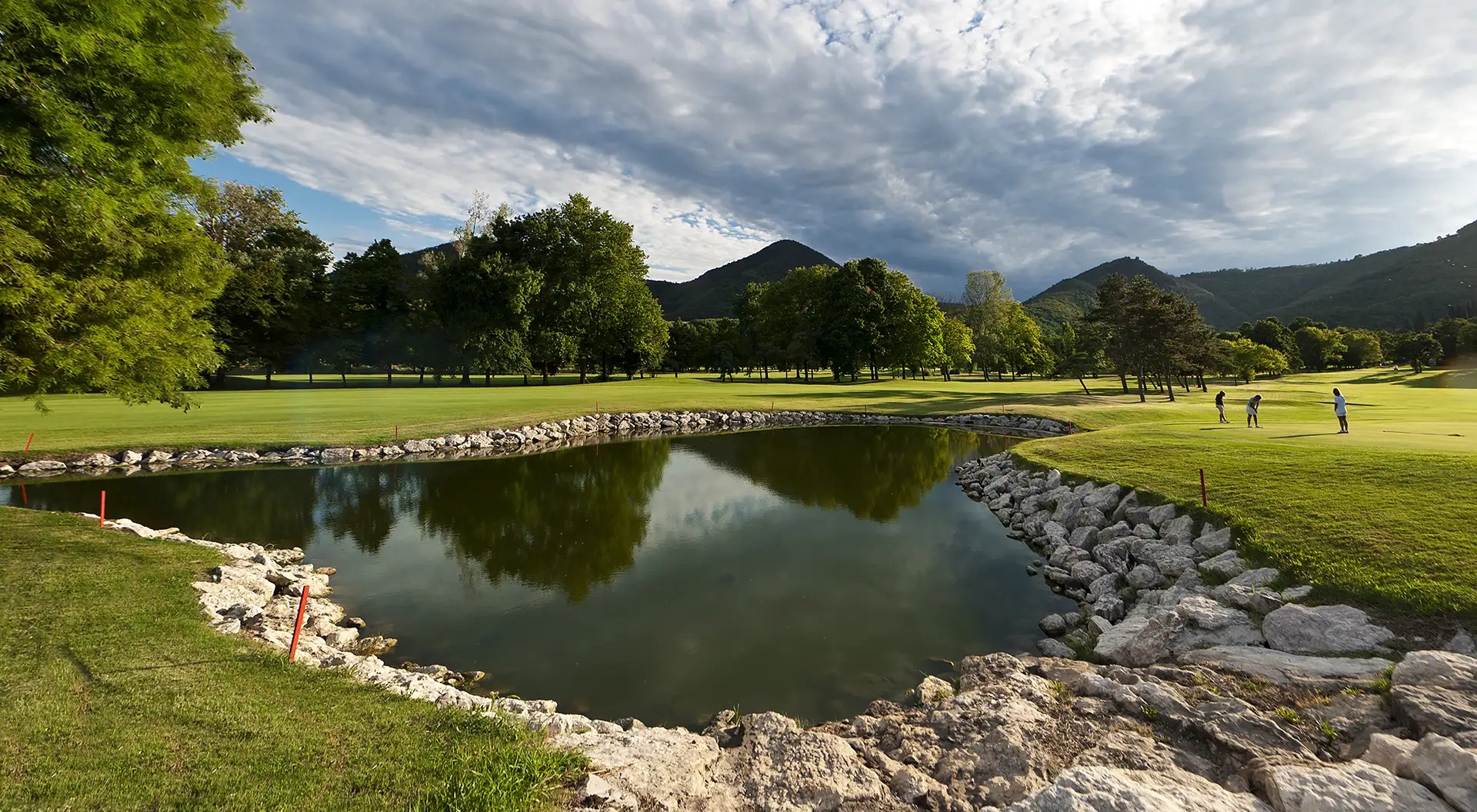 Wasserhindernis vom Golfplatz Padova Wasserhindernis vom Golfplatz Padova