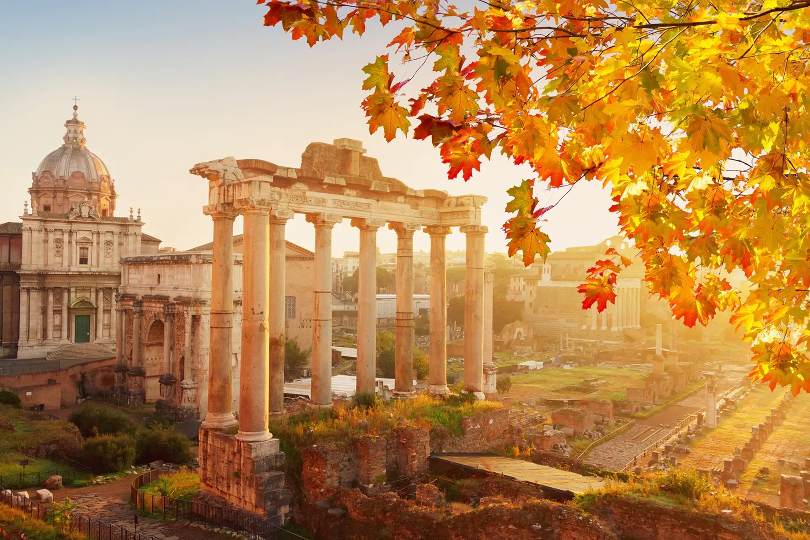 Forum - Römische Ruinen im Herbst, Rom - Italien 